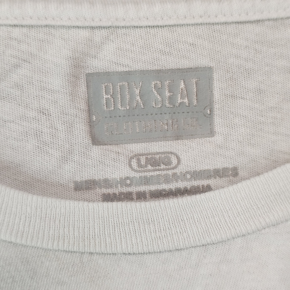 Box Seat - Picture 2 of 7